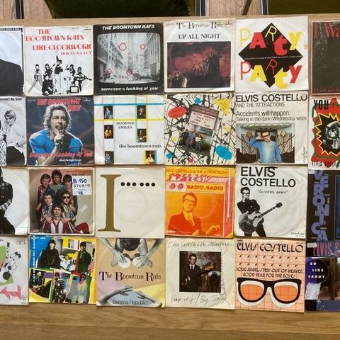 Elvis Costello, The Boomtown Rats , Ian Dury ( and the Blockheads) - 24 singles 