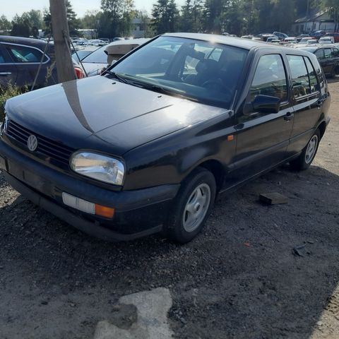 Golf 1,8 94 mod. Man Selges i deler