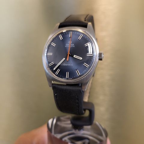 Omega Genève Automatic