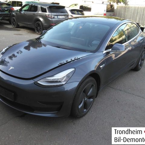 Tesla Model 3, 2018-2023, SELGES I DELER