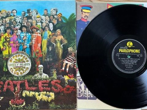 Beatles - Sgt. Pepper's Lonely Hearts Club Band [FIRST UK mono pressing!] - LP -