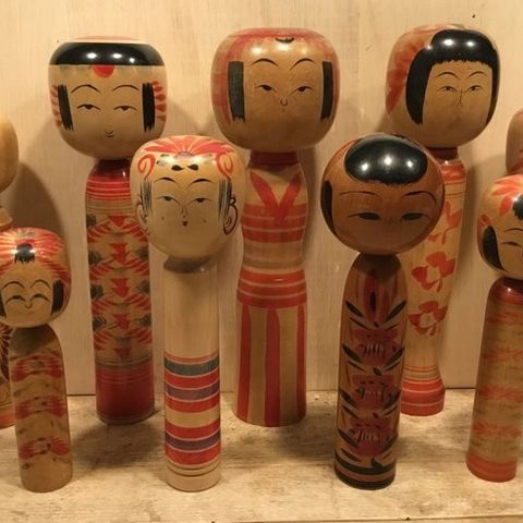 Ni dekorative vintage kokeshi-dukker i forskjellige størrelser (gratis frakt) - 