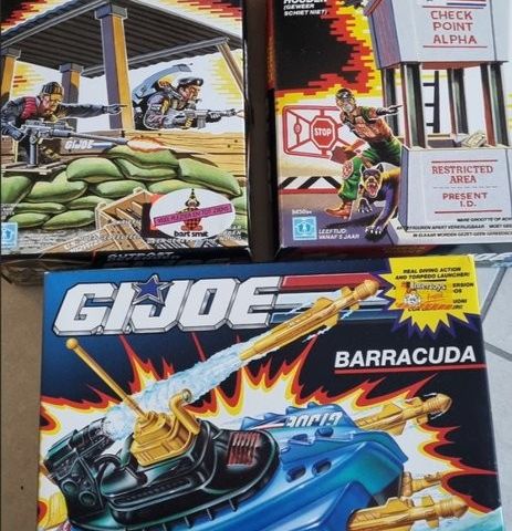 Hasbro  - Actionfigur 3x Gi-JOE boxes: Barracuda, Outpost Defender, Check Point 