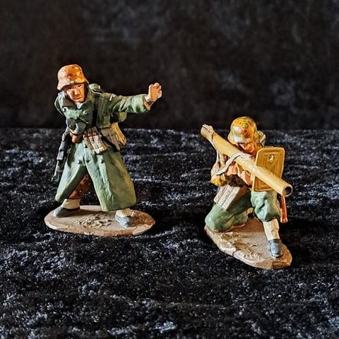 King and Country - Miniatyrfigur - WW2 Waffen SS Winter Combat with Bazooka  (2)