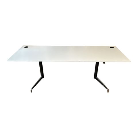 6 stk Vitra elektrisk hev/senk skrivebord, 220x80