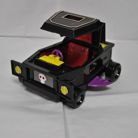 Bandai  - Actionfigur Little Dracula Coffin Car 1992 - 1990–2000 - Thailand