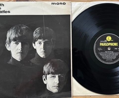 Beatles - With The Beatles [1963 UK mono pressing] - Vinylplate - Mono - 1963