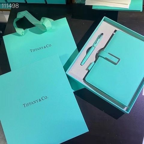 Temasamling - Notatbok og penn - Tiffany & Co.