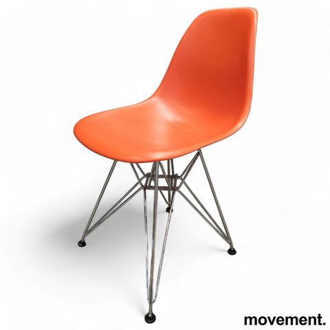 Vitra DSR besøksstol i rødorange / krom, Design: Charles & Ray Eames, brukt