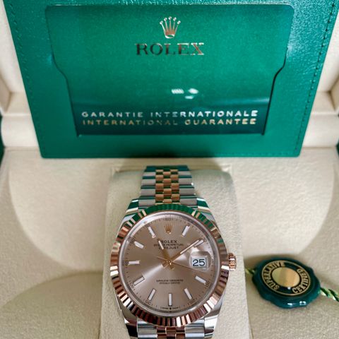 Ny/Ubrukt Rolex Datejust 41 126331, Q3 2023 Komplett