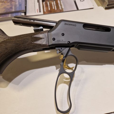 Browning BLR Lightweight Tracker