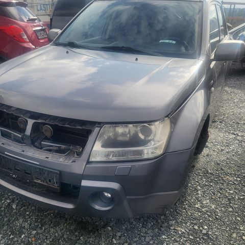 Suzuki Grand Vitara. 2005 modell. 29703