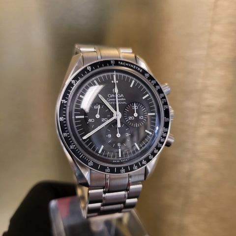 Omega Speedmaster Professional