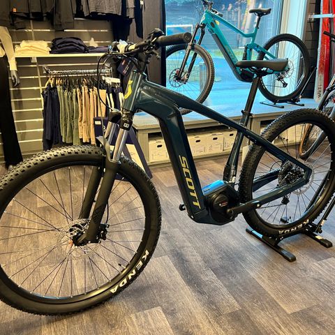 TILBUD! SCOTT Aspect eRIDE 930 / L / Unisex