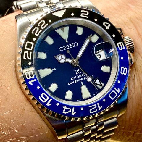 Seiko Batgirl GMT mod