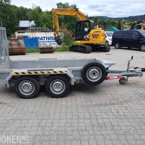 2023 TYSSE 6809 TOP, MASKINHENGER 2700 KG MED BAKLEM OG RESERVEHJUL, 22.09