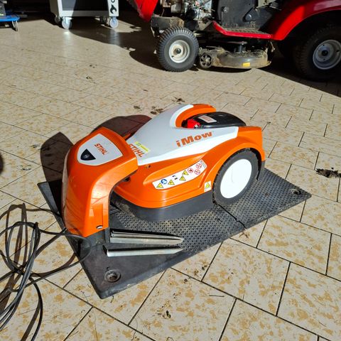 Stihl iMow RMI 422.0 P robotgressklipper