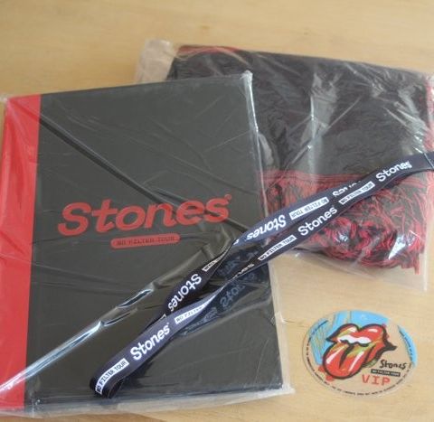 The Rolling Stones - No Filter Tour USA 2021 - Kasteteppe + litografibok + VIP-p