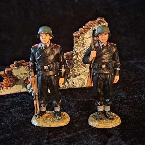 King and Country - Miniatyrfigur - WW2 - Waffen SS-Guards  (2) - Tinn