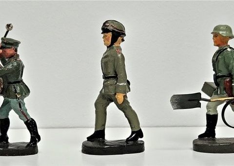 Elastolin - Leketøy 2x Militaires de la Wehrmacht et 1 tankiste italien - 1930–1