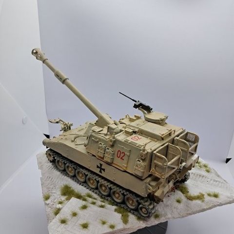 Italeri 1:35 - Modell av militært kjøretøy  (2) - M 109 A2, M 110