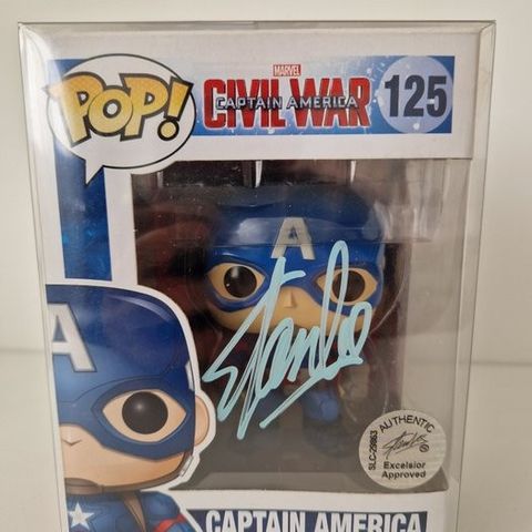 Funko  - Funko Pop Captain America #125 signed by Stan Lee w/ Excelsior Approved