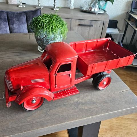 Zil/Zis  - Leke-kjøretøy Pressed Steel Tipper Truck With Rubber Wheels, Probably