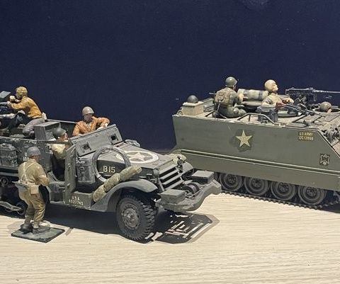 Tank (10) - Italeri, Tamiya - WWII US Army Leger voertuigen en soldaten, Scale 1