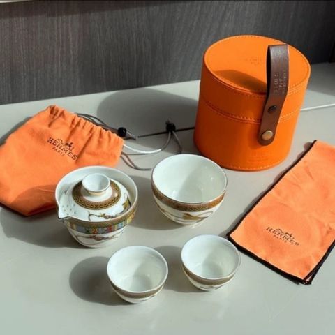 Temasamling - HERMES Tea, Coffee set