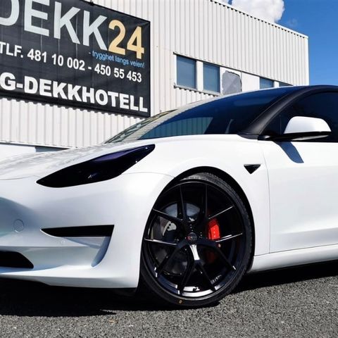 20" GOODYEAR VINTERHJUL TIL TESLA MODEL 3 ! TRACK DESIGN CONCAVE FELGPAKKE!