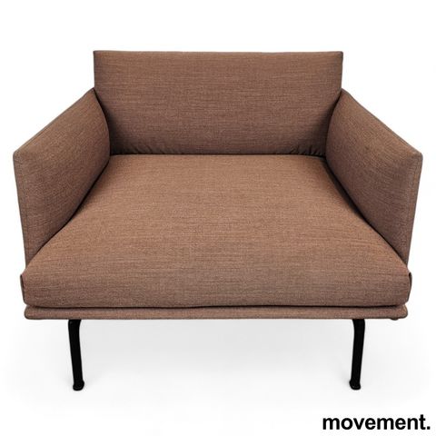 Loungestol sofa i brunt stoff fra Muuto, modell Outline, design: Andersen & Voll