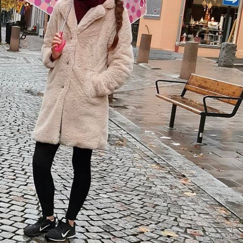 Annonsebilde