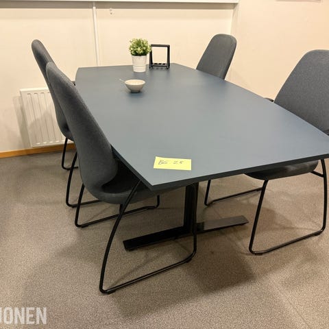 Annonsebilde