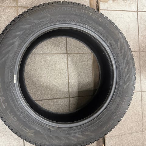 Annonsebilde