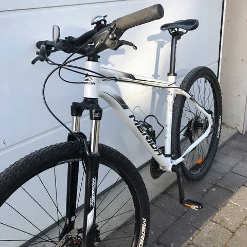 Annonsebilde