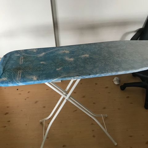 Annonsebilde