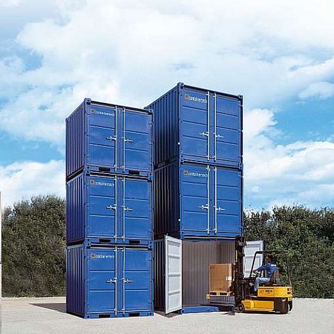 Nye 6', 8' og 10' lagercontainere, står i Askim