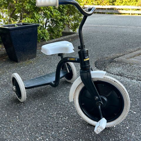 Annonsebilde