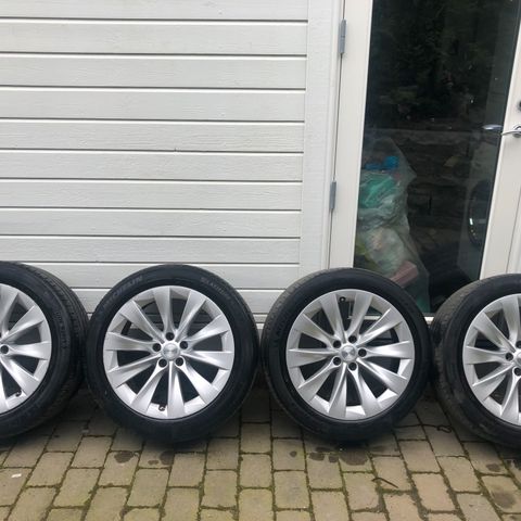 Annonsebilde