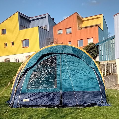 Annonsebilde