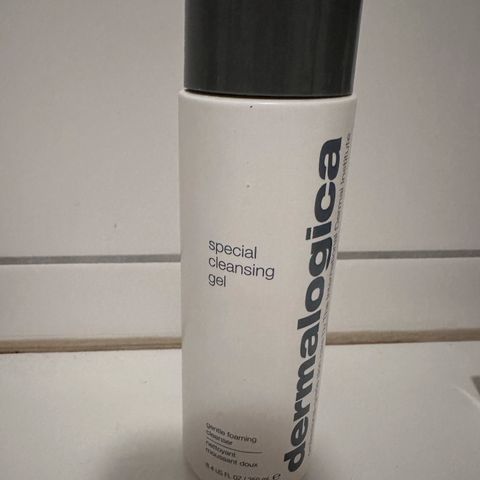 Annonsebilde