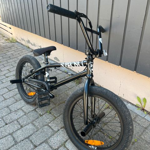 Annonsebilde