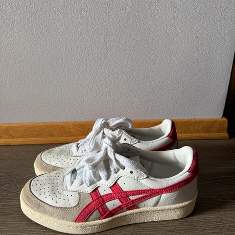 Onitsuka Tiger FINN-torget