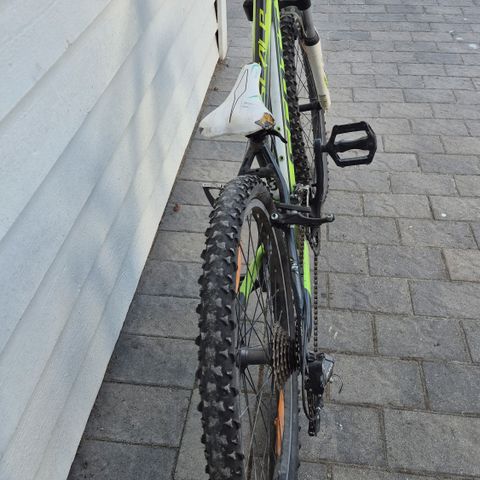 Annonsebilde