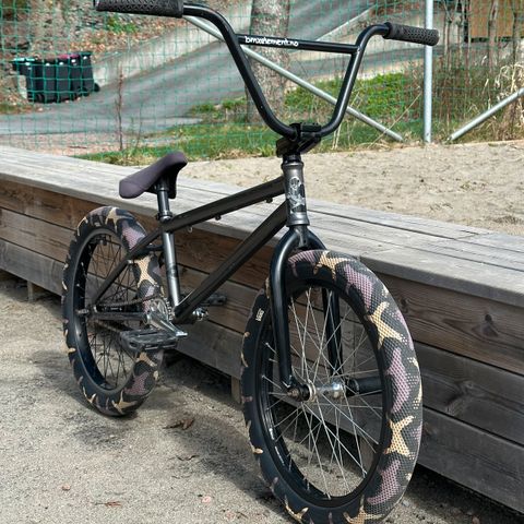 Annonsebilde