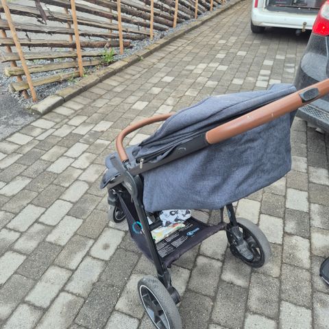 Annonsebilde