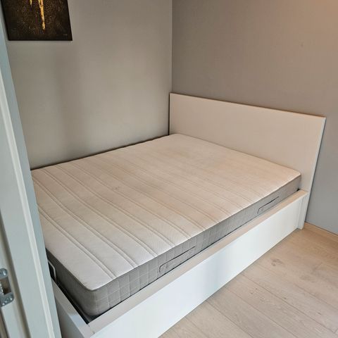Annonsebilde