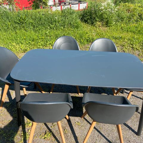 Annonsebilde