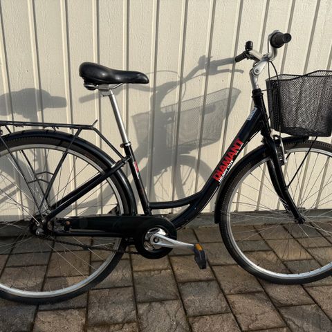 Annonsebilde