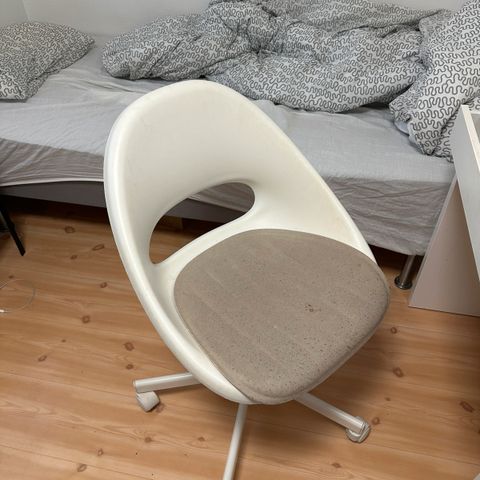 Annonsebilde